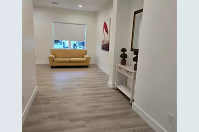 106 Lake Drive, Oviedo, FL 32765 - Photo 3