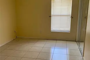 925 W Oak Ridge Rd, Orlando, FL 32809 - Photo 9