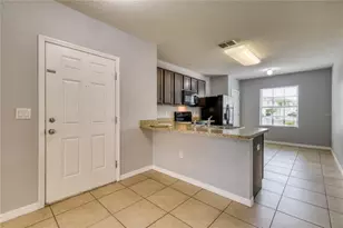 276 Arbor Lakes Dr, Davenport, FL 33896 - Photo 5
