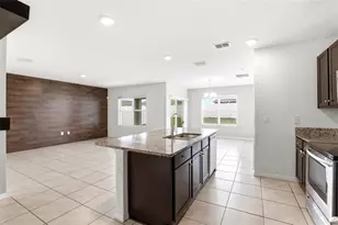 5636 Westerly Breeze Pl, Saint Cloud, FL 34771 - Photo 11