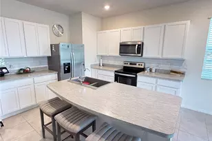 2354 Tay Wes Dr, Saint Cloud, FL 34771 - Photo 11