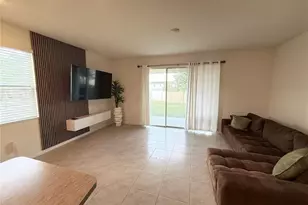 2354 Tay Wes Dr, Saint Cloud, FL 34771 - Photo 7