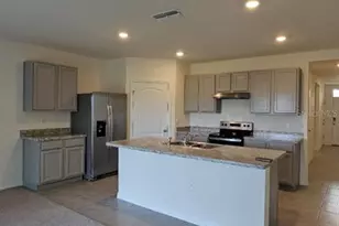 812 Auburn Grv Ct, Auburndale, FL 33823 - Photo 3