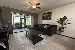 3613 Bay Ct, Saint Cloud, FL 34769 - Photo 3