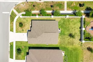 205 Arbuthnot St, Winter Haven, FL 33881 - Photo 5