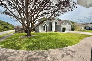 2599 Hudson Ave, Merritt Island, FL 32952 - Photo 3