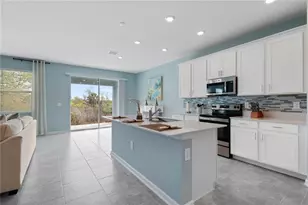 157 Aces High Ln, Davenport, FL 33896 - Photo 5