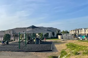 1428 Plank Pl, Davenport, FL 33837 - Photo 19