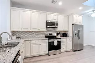 69 Enclave Dr, Winter Haven, FL 33884 - Photo 9