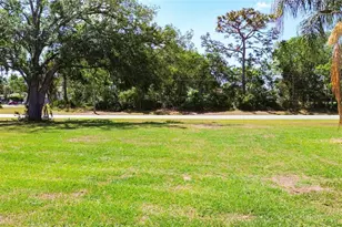 471 Gannet Ct, Poinciana, FL 34759 - Photo 21