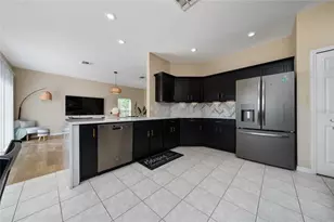 2764 Patrician Cir, Kissimmee, FL 34746 - Photo 5