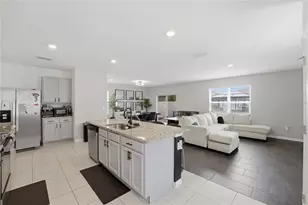 2935 Turnstone Run, Saint Cloud, FL 34773 - Photo 5