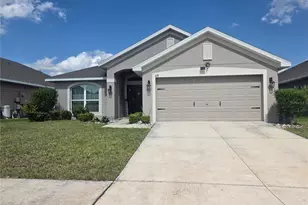 818 Landmark Hls Dr, Haines City, FL 33844 - Photo 3