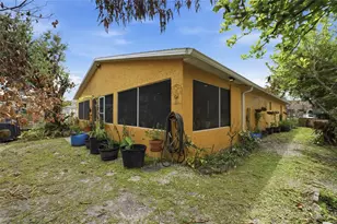 675 Basingstoke Ct, Poinciana, FL 34758 - Photo 35