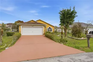 675 Basingstoke Ct, Poinciana, FL 34758 - Photo 3