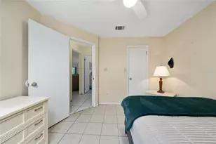 307 Colony Ct, Kissimmee, FL 34758 - Photo 17