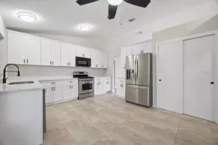 910 Amy Ridge Ct, Kissimmee, FL 34747 - Photo 9
