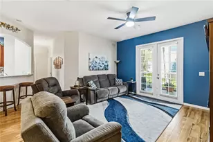 3001 Laurel Park Ln, Kissimmee, FL 34741 - Photo 7