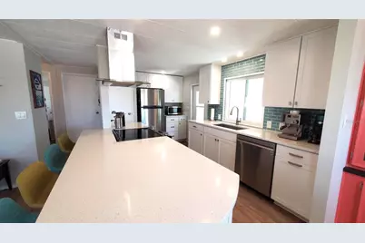 712 Carefree, Venice, FL 34285 - Photo 11