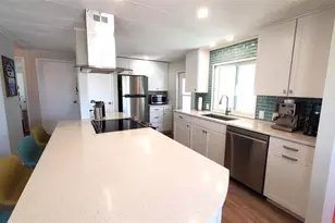 712 Carefree, Venice, FL 34285 - Photo 11