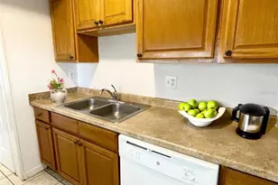1040 S Buena Vista Dr, Lake Alfred, FL 33850 - Photo 3