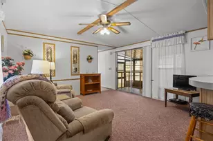 132 Orangewood Dr, Lake Wales, FL 33898 - Photo 3