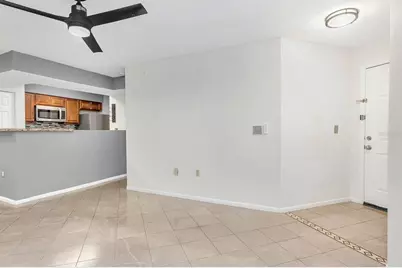 3032 Parkway Boulevard #201, Kissimmee, FL 34747 - Photo 5