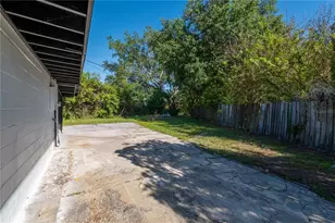 309 Hope Cir, Orlando, FL 32811 - Photo 25