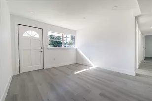 309 Hope Cir, Orlando, FL 32811 - Photo 9