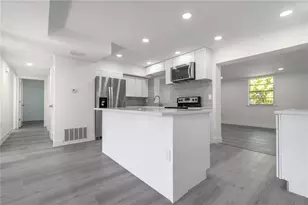 309 Hope Cir, Orlando, FL 32811 - Photo 5