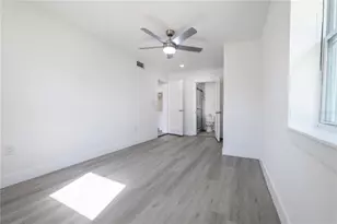 309 Hope Cir, Orlando, FL 32811 - Photo 17
