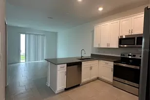 7521 Stone Crk Trl, Kissimmee, FL 34747 - Photo 3
