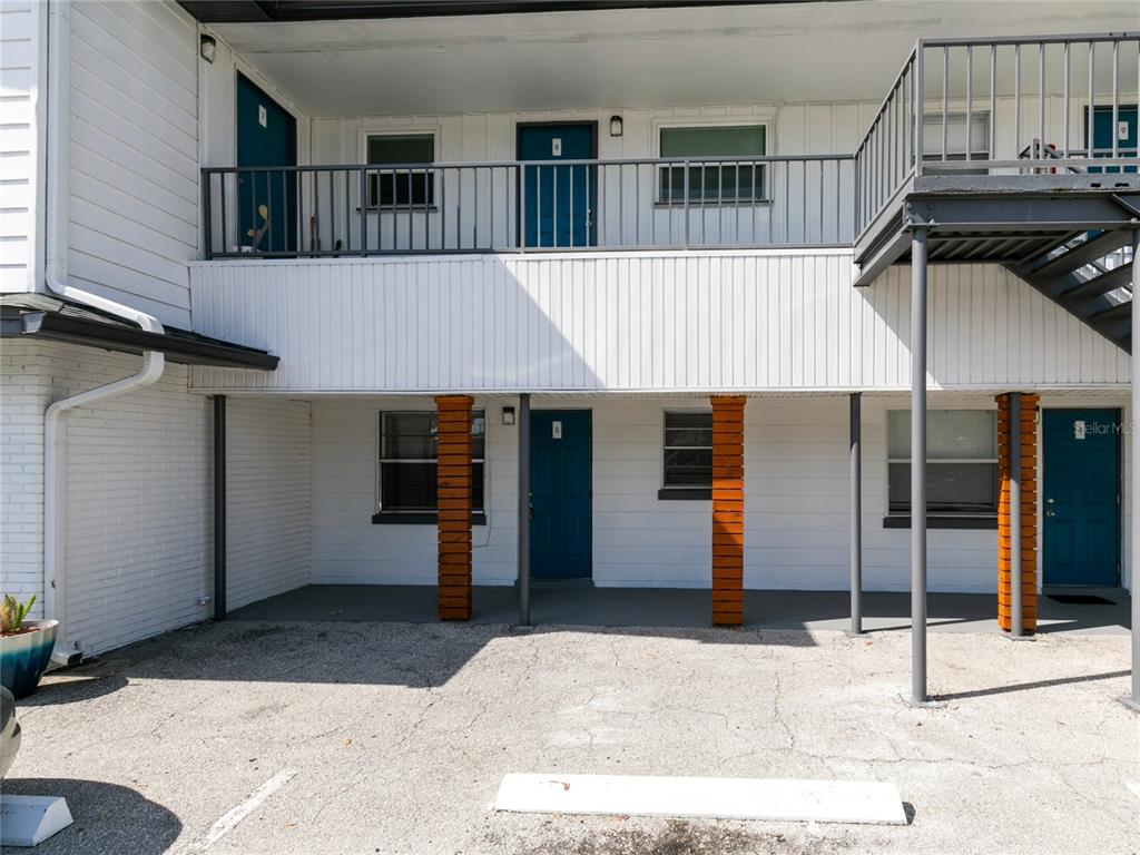 955 6th St SE #5 - 955 6th St SE #5, Winter Haven, FL 33880 Luxury Property | Jose Angel Pina