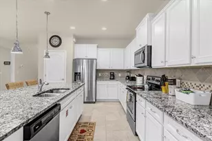 8909 Bengal Ct, Kissimmee, FL 34747 - Photo 9