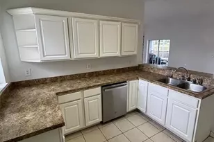 205 Golf Aire Blvd, Haines City, FL 33844 - Photo 7