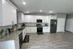 943 Derbyshire Dr, Kissimmee, FL 34758 - Photo 5