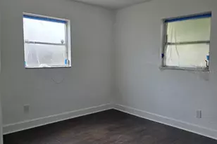 5210 Dr Martin Luther King Jr St N St, Saint Petersburg, FL 33703 - Photo 25