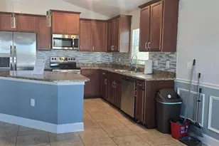 1061 Citrus Landings Blvd, Davenport, FL 33837 - Photo 3