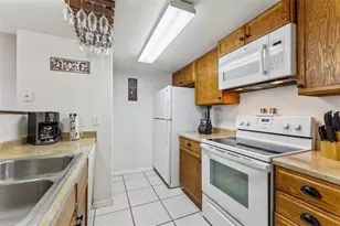1017 Monroe Ave, Saint Cloud, FL 34769 - Photo 9