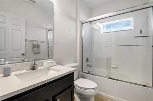 548 Ogelthorpe Dr, Davenport, FL 33897 - Photo 15
