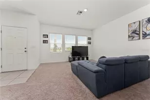 381 Grand Pne Ln, Saint Cloud, FL 34771 - Photo 5