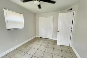 724 Michigan Ct, Saint Cloud, FL 34769 - Photo 7