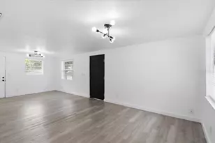 1723 E Idell St, Tampa, FL 33604 - Photo 27