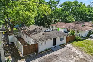 1723 E Idell St, Tampa, FL 33604 - Photo 11