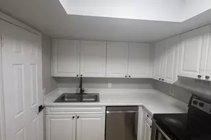 9909 Sweepstakes Ln, Orlando, FL 32837 - Photo 7