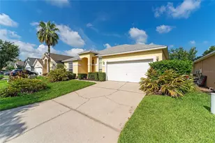 135 Langham Dr, Davenport, FL 33897 - Photo 7