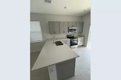 3208 Skyline Loop, Kissimmee, FL 34758 - Photo 13
