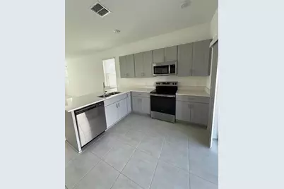 3208 Skyline Loop, Kissimmee, FL 34758 - Photo 17