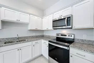 3326 Azolla St, Orlando, FL 32808 - Photo 13