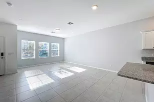 3326 Azolla St, Orlando, FL 32808 - Photo 3